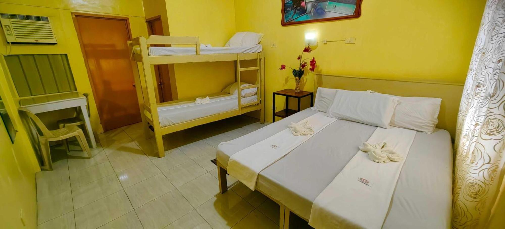 Las Residencias Bed And Breakfast Puerto Princesa Eksteriør bilde
