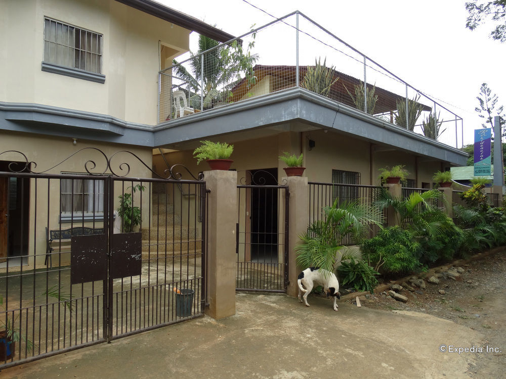 Las Residencias Bed And Breakfast Puerto Princesa Eksteriør bilde