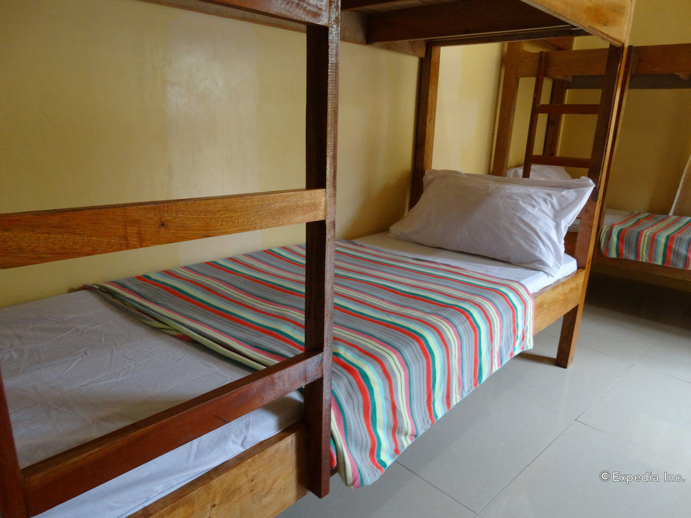 Las Residencias Bed And Breakfast Puerto Princesa Eksteriør bilde