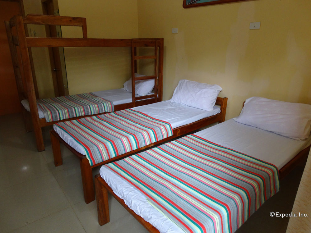 Las Residencias Bed And Breakfast Puerto Princesa Eksteriør bilde