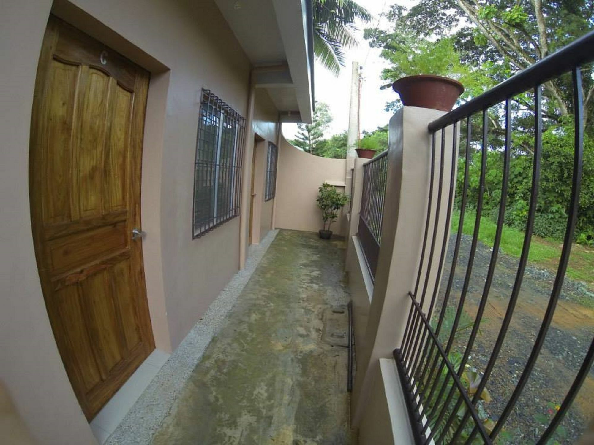 Las Residencias Bed And Breakfast Puerto Princesa Eksteriør bilde