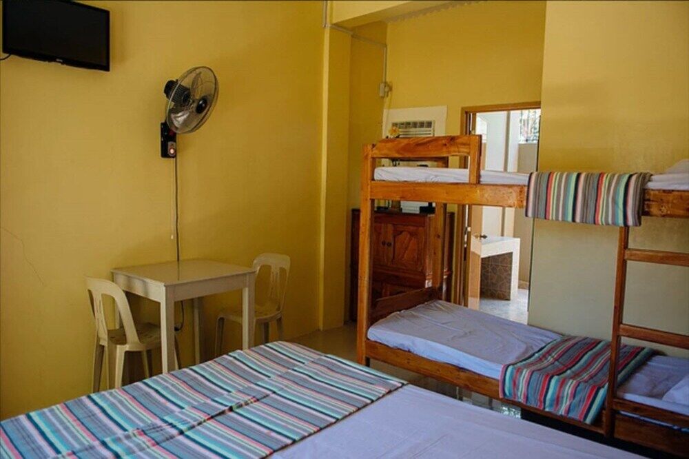 Las Residencias Bed And Breakfast Puerto Princesa Eksteriør bilde